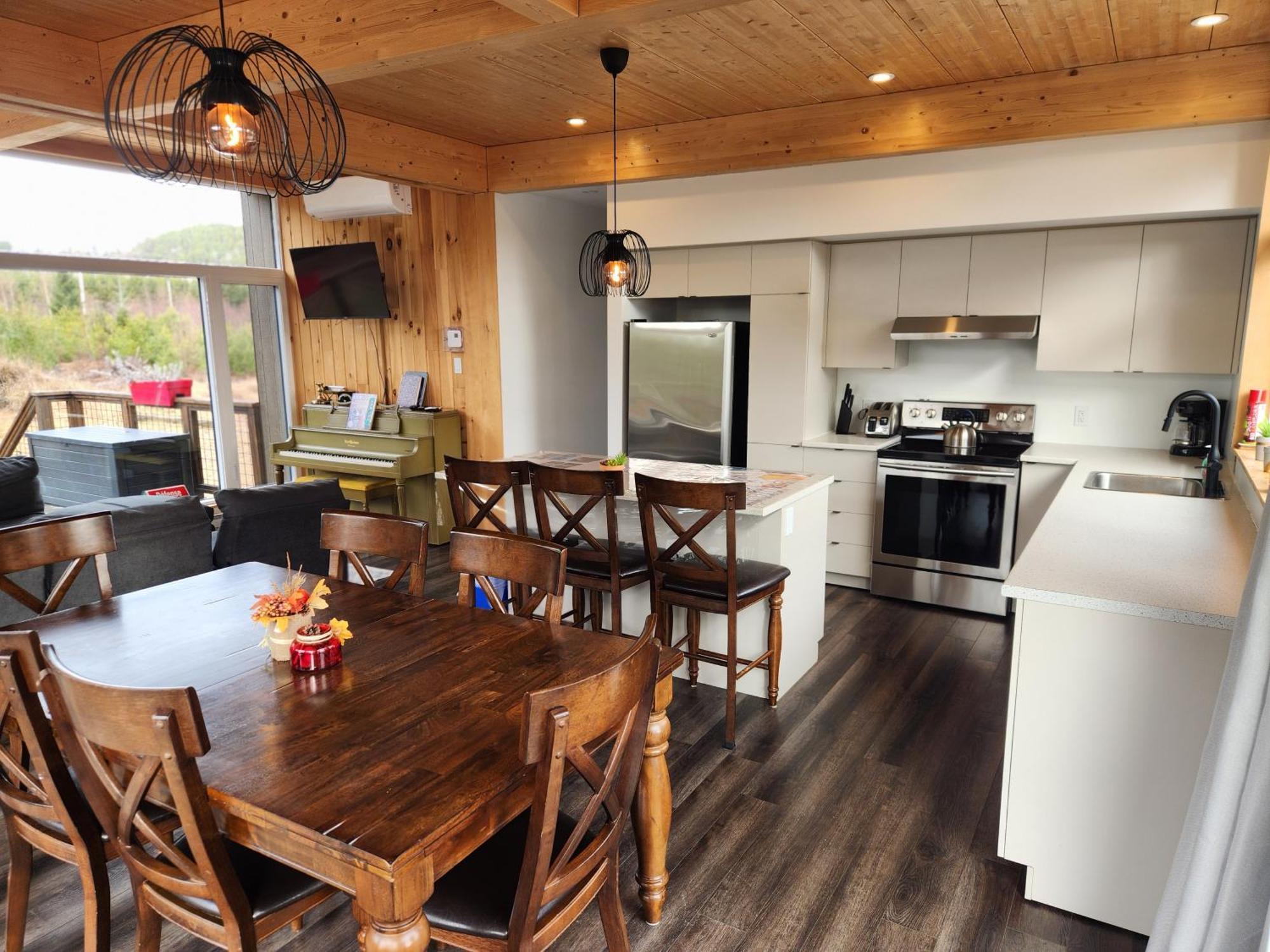 Les Chalets Double K # 2 Saint-Alexis-des-Monts Buitenkant foto